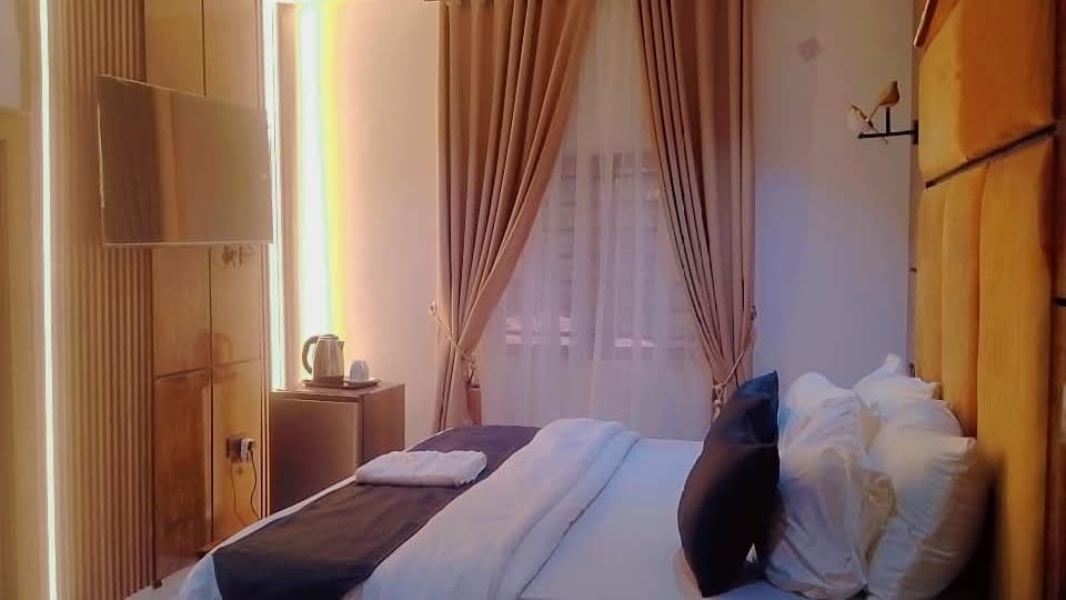 Deluxe Room - Photo 1